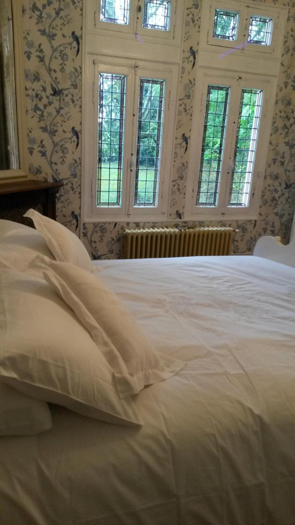 Bed and Breakfast Le Chalet De Luxe Saint-Severin Екстер'єр фото