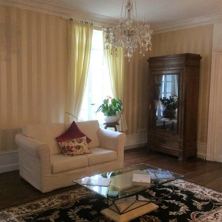 Bed and Breakfast Le Chalet De Luxe Saint-Severin Екстер'єр фото