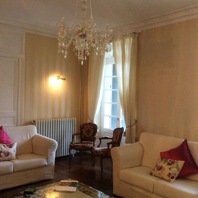 Bed and Breakfast Le Chalet De Luxe Saint-Severin Екстер'єр фото