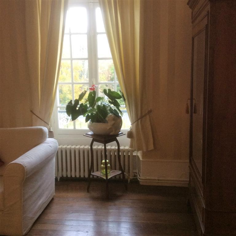 Bed and Breakfast Le Chalet De Luxe Saint-Severin Екстер'єр фото