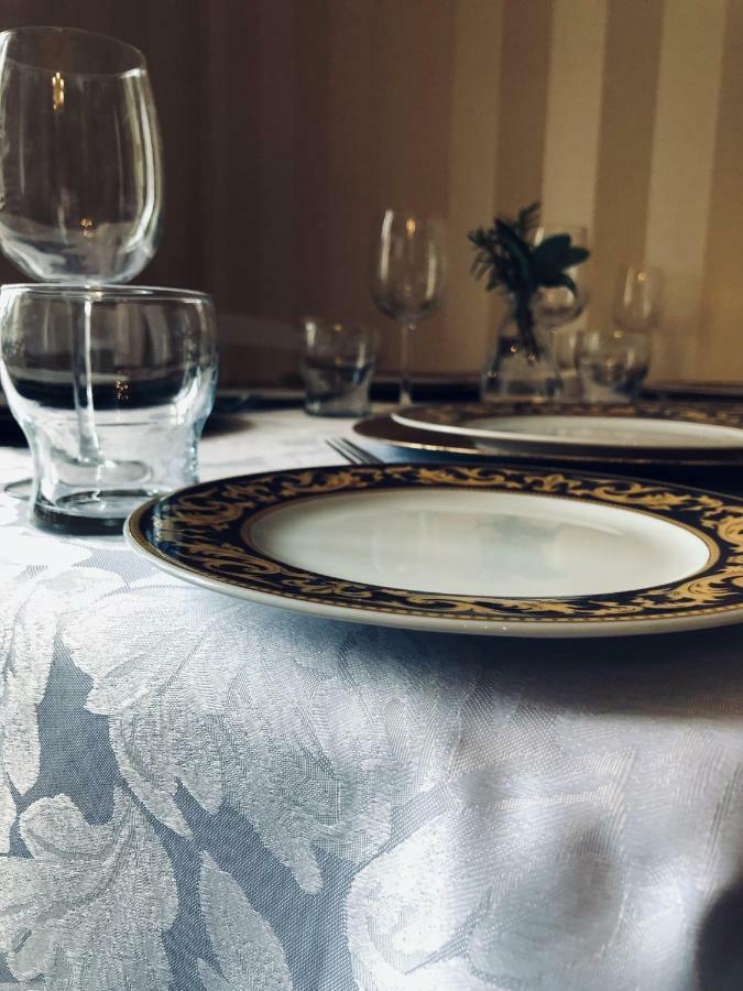 Bed and Breakfast Le Chalet De Luxe Saint-Severin Екстер'єр фото